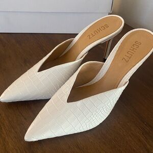 Schultz white heeled mules